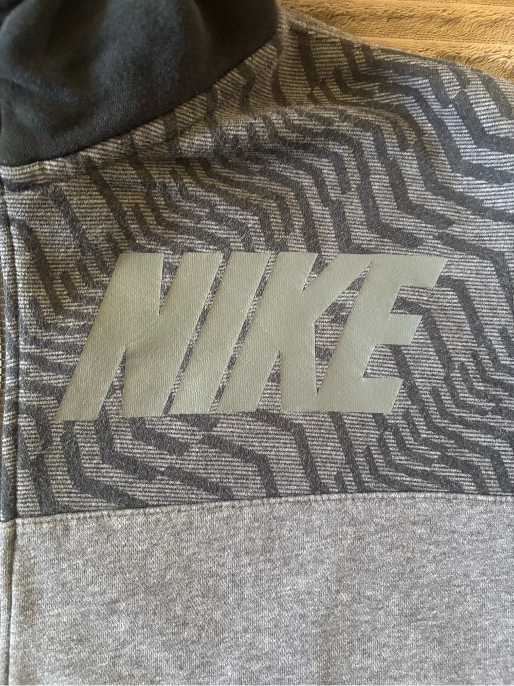 Nike NSW Full-Zip Zebra Chevron Graphic Hoodie